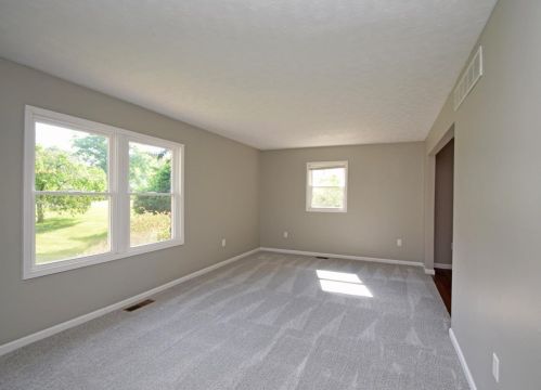 1297 Surrender Ct, Amelia OH  45102-1640 exterior