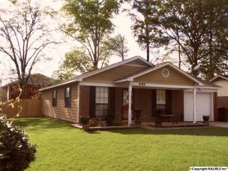 1703 Saginaw Ln, Decatur, AL 35603-1065