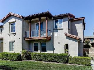 27465 Acacia Dr, Santa Clarita, CA 91354-1847