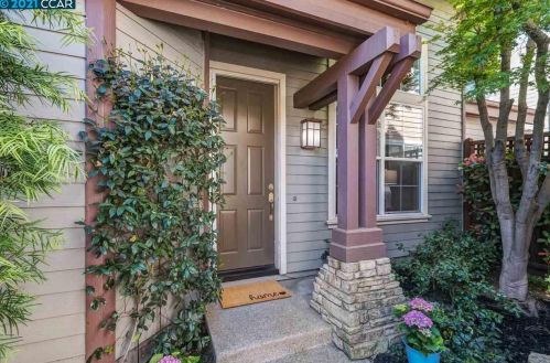 1003 River Rock Ln, Danville, CA 94526-4001