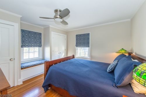 75 Valley View Dr, Morristown NJ  07960-5615 exterior