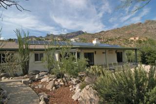 4200 Coronado Dr, Tucson, AZ 85718-1518