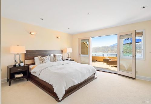 333 Belvedere Ave, Tiburon CA 94920-2429 exterior