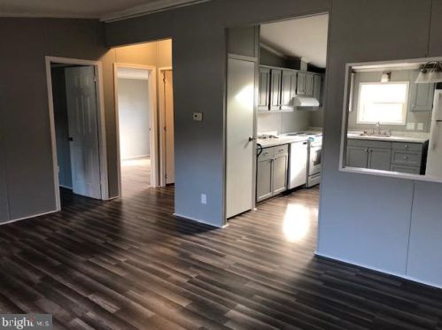 223 Greyfield Dr, Lancaster PA  17603-4693 exterior