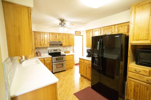 436 Maple St, West Salem, WI 54669-1127