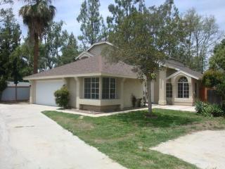 2612 Blue Fox Dr, Ontario, CA 91761-0355