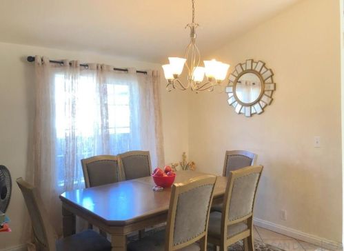 2885 Chollas Rd, San Diego CA 92105-4817 exterior