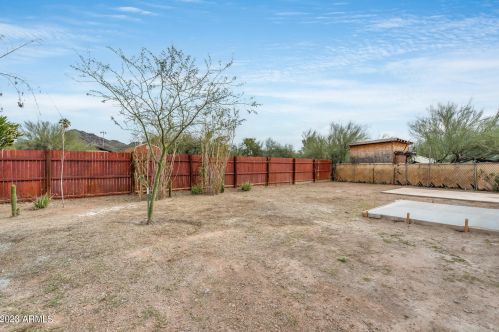 8921 10th St, Phoenix AZ  85020-3003 exterior