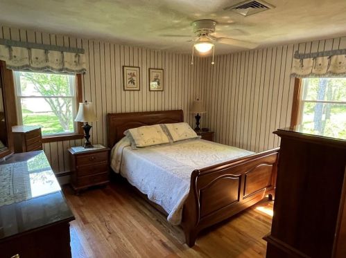 7 Hawthorne Rd, Coventry RI 02816-7630 exterior