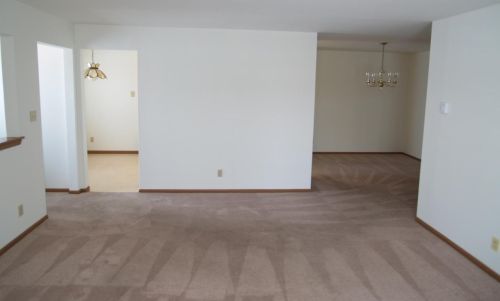 4559 Greenridge Cir, Milwaukee WI 53220-3376 exterior