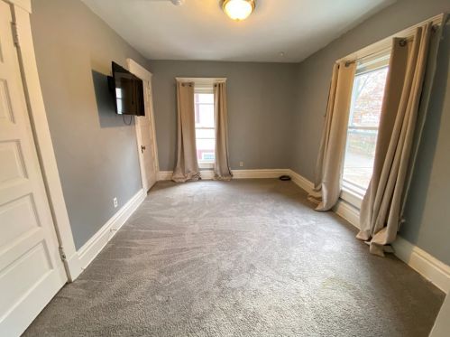 106 Plum St, Greenville PA  16125-1857 exterior