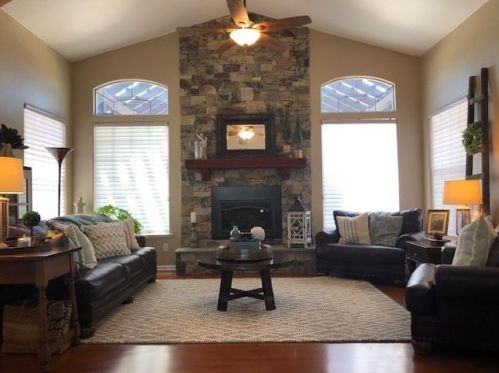 505 Caballo Ct, Hollister CA  95023-9055 exterior