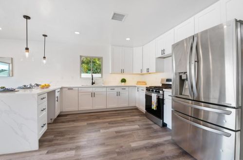 7742 Shorewood Dr, San Diego CA  92114-6047 exterior