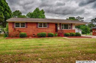 210 Nancy Rd, Madison, AL 35758-1415