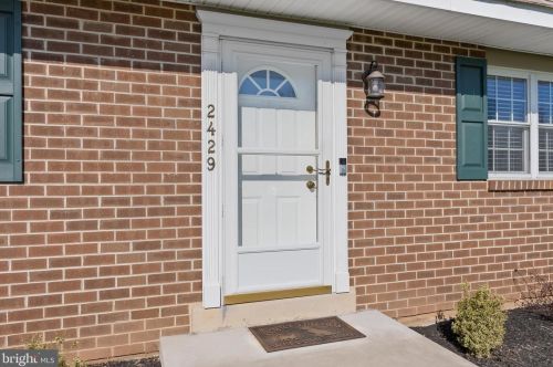 2429 Chestnut Ave, Norristown, PA 19403-3038