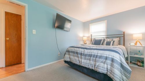 1507 Lind Ct, Valpo, IN 46383-4012