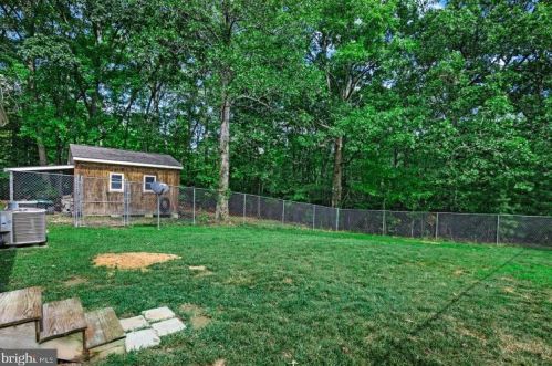 3989 Stratford Hall Rd, Montross VA  22520-3322 exterior