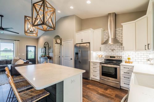 15274 Carlton Lake Rd, Wimauma FL  33598-6108 exterior