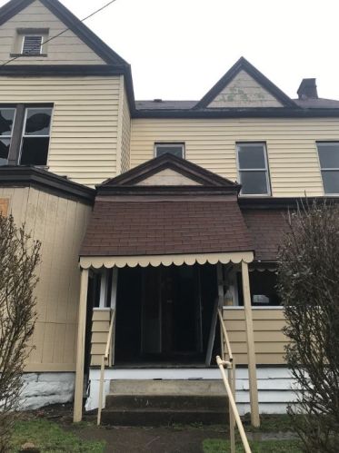 6621 Tennis St, Pittsburgh, PA 15206-2727