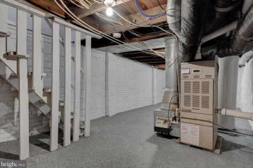 1907 Boas St, Harrisburg PA  17103-1605 exterior