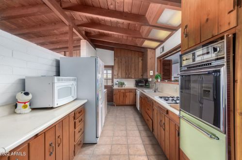 6830 15 St, Phoenix AZ 85006-1125 exterior