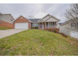 2320 Louita Dr, Kingsport, TN 37660-1165