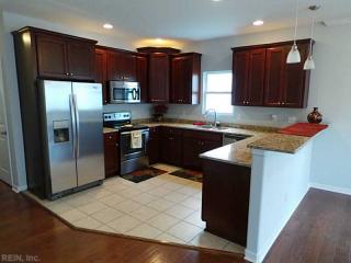 904 Cascade Blvd, Chesapeake VA  23324-3517 exterior