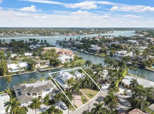 2025 6th St, Naples, FL 34102-7519