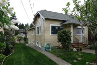 6823 Ravenna Ave, Seattle, WA 98115-7042