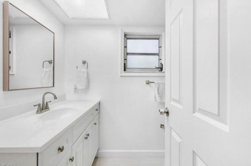 4688 Pembrooke Ln, Bonita Springs FL  exterior