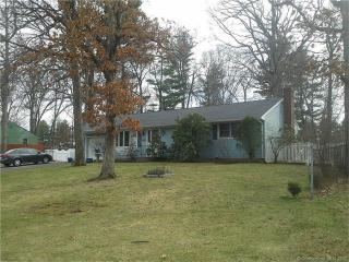 324 Windsor St, Manchester, CT 06042-1642