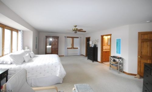 254 Shore Trl, Sparta NJ  07871-2038 exterior