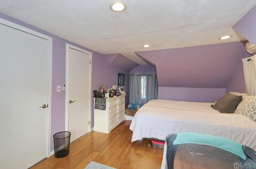 200 Rahway Ave, South Plainfield NJ  07080-3738 exterior