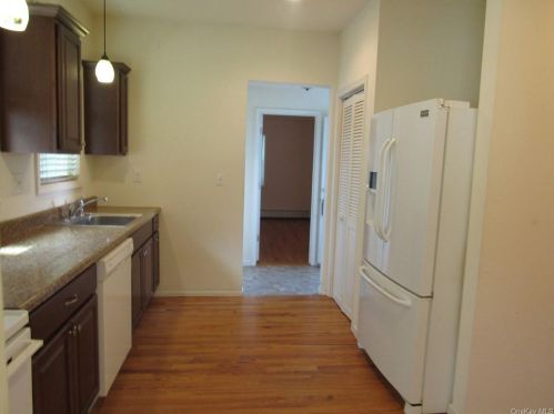 159 South St, Middletown NY  10940-6525 exterior