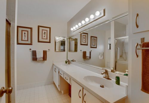 8425 Springlake Dr, Boca Raton FL  33496-4904 exterior