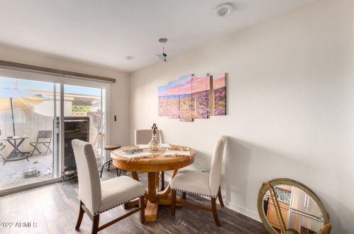 6169 Granite Reef Rd, Scottsdale AZ  85250-6201 exterior