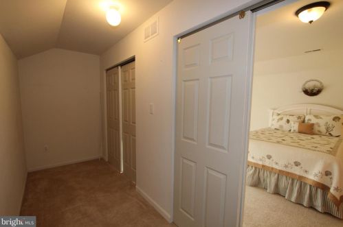 46 Meadowview Dr, Pilesgrove NJ 08098-2539 exterior