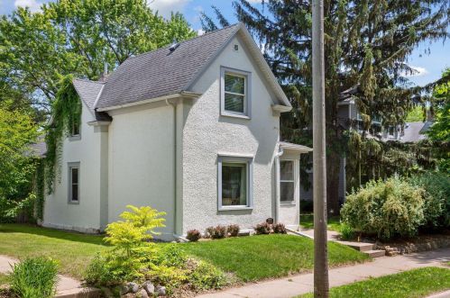 1613 California St, Minneapolis, MN 55413-1021