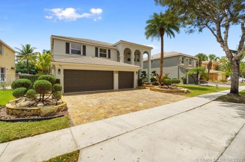 16768 16th St, Hollywood, FL 33027-1417