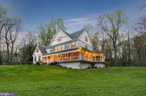 960 Smithbridge Rd, Glen Mills, PA 19342-1267