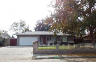 1417 Lindsay Dr, Bakersfield, CA 93304-5735