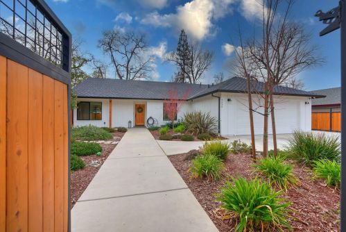 5450 Brace Rd, Loomis CA  95650-9220 exterior