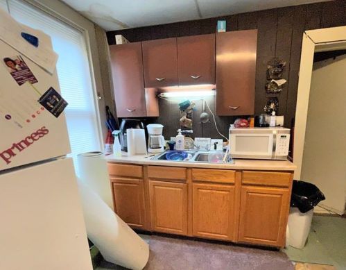 418 11th St, Beaver Falls, PA 15010-4488