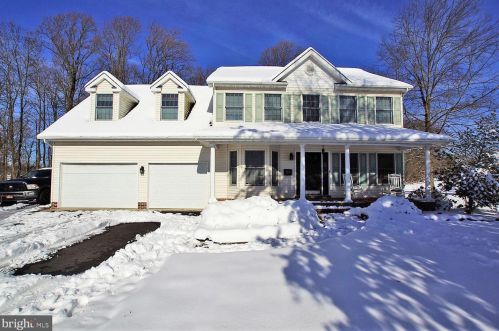 173 Meadow Ridge Pkwy, Dover, DE 19904-5877