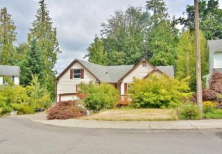 7266 Sunset Ave, Bremerton, WA 98311-8204