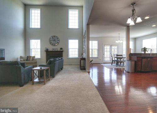 39068 Irish Corner Rd, Lovettsville VA  20180-2742 exterior