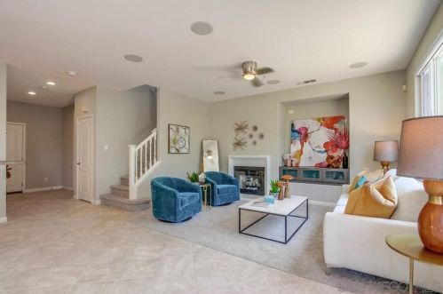10546 Hollingsworth Way, San Diego, CA 92127-2870