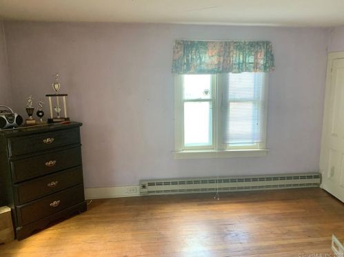 55 Hospital Hill Rd, West Woods CT  06069-2010 exterior