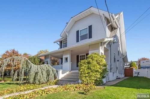 327 Orchard Ter, Bogota, NJ 07603-1210