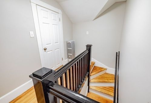 797 White St, Springfield MA  01108-3241 exterior